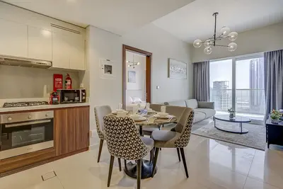 Image de Two Bed Room 5 minutes to Burj Khalifa & Dubai Mall-Damac Reva Residence 2705