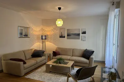 Image de Appartement spacieux en centre ville de Vendôme. Proche de tout!