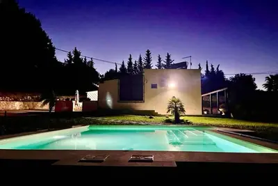 Image de Strelitzia house with heated swimming pool from December 2024 and garden