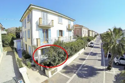 Image de 1 Suite Tramontana piano terra, 25mq di giardino arredato, ingresso indipendente