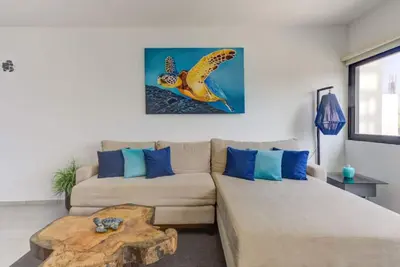 Image de Beautiful condo with pool!