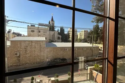 Image de Antica Jabalal-lwebdeh