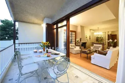 Image de Elegant apartment with Sea View