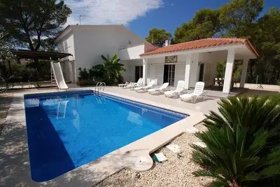 Image de Saona Villas (Vn Olive) : villa 10 personnes, piscine privée, climatisation