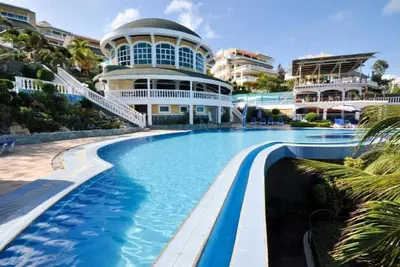 Image de Breakfast at Monaco - Palais Boracay\nGrand Executive Suite 3