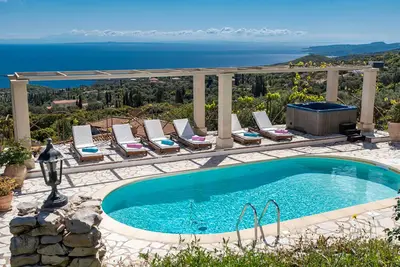 Armos Stone Villa - 3 Bedroom Villa with Private Pool