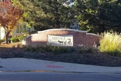 Image de Furnished Condo near Dtc, 2 car garage, W&D