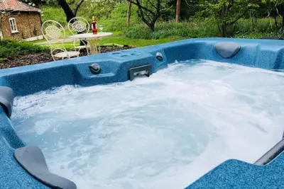 Image de Gamekeepers Cottage, hot tub & open fire.