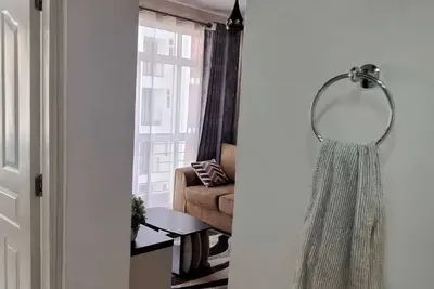 Image de Spacious Apartment!