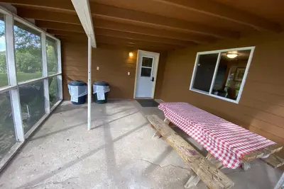 Image de Cabin 1 with Queen size bdroom and twin beds bdroom