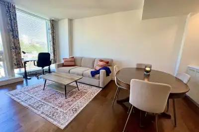 Image de Sleek and Modern Condo in heart of Hayes Valley