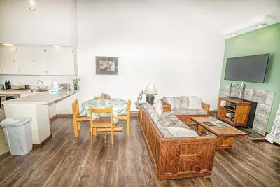 Image de Gateway Condo Unit 25 - 12 to 15 minute drive to Killington Mountain