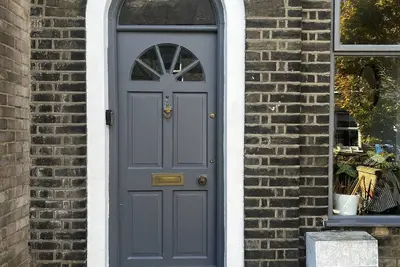 Image de stunning, cosy lovley house in a great area, close to the city