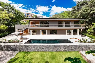 Image de Luxury Villa Tamarindo 4 Bedrooms 4. 5 Baths large pool gated community