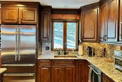 Image de Luxury Cabin Backs Nat'l Forest– 5 Min to Rmnp Wild Basin: Hike, Fish, Wildlife!
