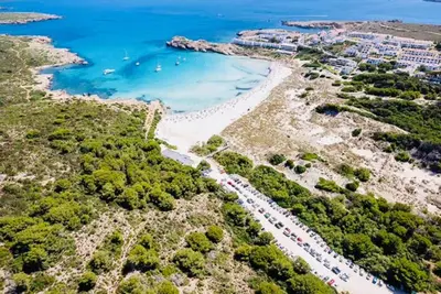 Image de Flat Surrounded by Nature, With Pool, and Beach Nearby