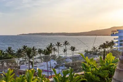 Image de Lovely condo in Bucerias Golden Zone 2bd- 2ba