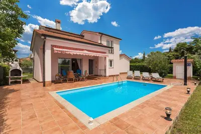 Image de Belle maison de 3 chambres à Porec