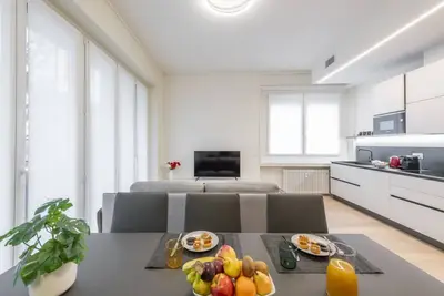 Image de BnButler - De Amicis, 25