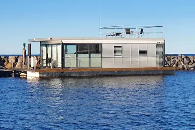 Image de Floating 44 in Laboe - die Schwimmenden Logenplätze an der Kieler Förde