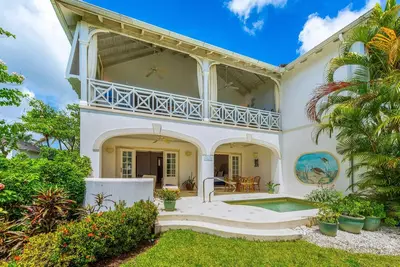 Image de Coconut Ridge 5 (1br), St. James by Personal Villas - Offers Magnificent Ameniti