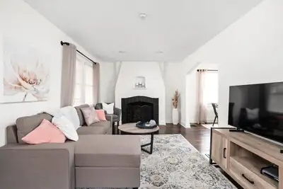 Image de Backyard+Porch, Pet-Friendly | Broad Ripple Stay