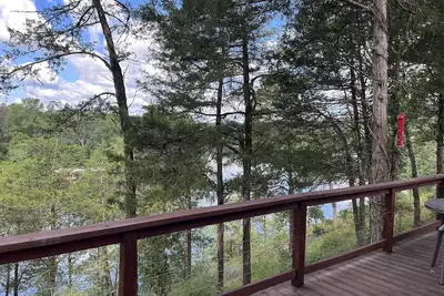 Image de Cabin #12 All Decked Out, Peaceful and Tranquil