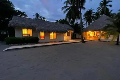 Image de A charming and Peaceful Place!