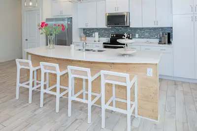 Image de 4 br villa with hot tub, pool, gym, golf, shuttle