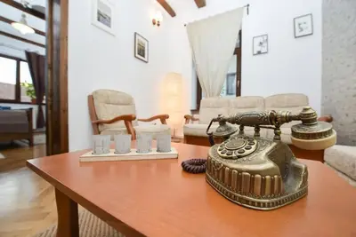 Image de Located in city center. The apartment  provides free WiFi, private parking.