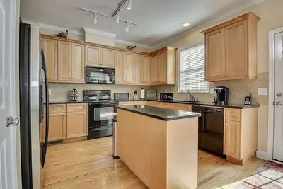 Image de Master rental 4-bedroom house