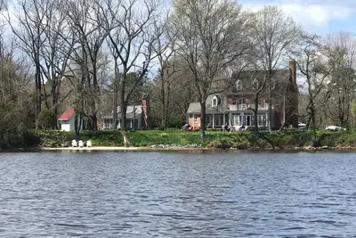 Image de Ferry Bridge House