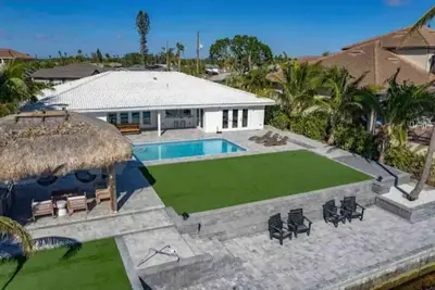 Image de Modern Luxury Villa Gorgeous Views!