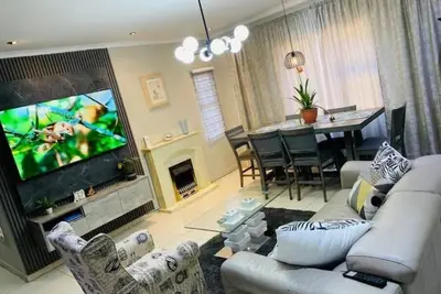 Image de Central Gabs Oasis: 2br-Retreat\n\n