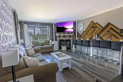 Image de Sc 5109: Powder Peak Escape | Cozy Nights & Warm Fireplace