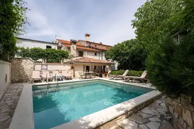 Image de Belle maison à Krsan avec WiFi