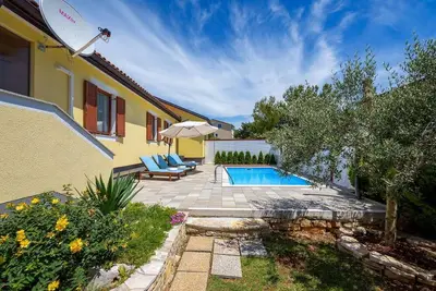 Image de Belle maison à Umag avec WiFi