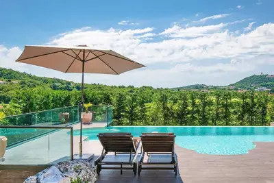 Belle maison à Labin avec WiFi