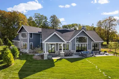 Image de Torch Lake At It'S Finest! -30 Day Rental