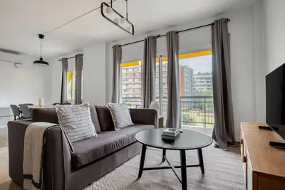 Image de Sweet El Putxet i el Farró 3br w/ Doorman, Pool & Garden, by Blueground