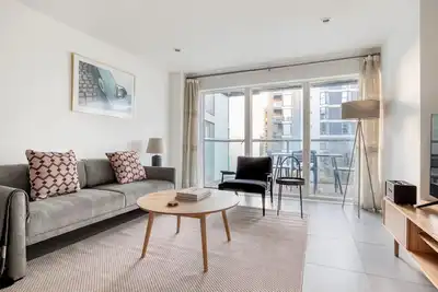 Image de Luxe Clerkenwell 2br w/ Concierge & Balcony, nr University, by Blueground