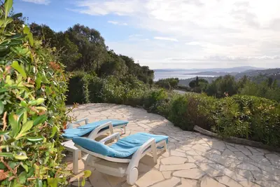Image de 27 · House with sea view