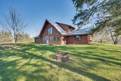 Image de Secluded Log Cabin < 1 Mi to Munger State Trail!