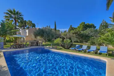 Image de Villa comfortable avec piscine privée à Javea, Costa Blanca, Espagne pour 8 personnes