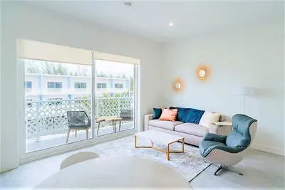 Image de Luxury 1 bdr Apt w/Rooftop Pool  + Onsite Dining