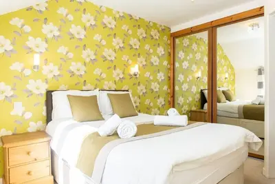 Image de Two Pound Cottage - 3 Bed Home - Hot Tub