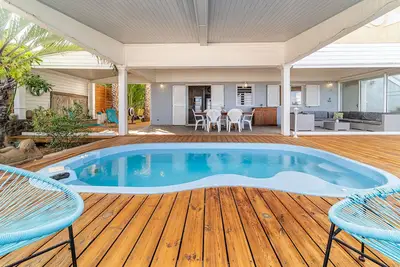 Image de Leu Bougainvillier - appartement T3  avec Piscine Privative et Bbq