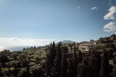Almeira 4acre Estate, for Unparalleled Seclusion