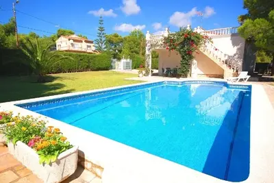 Image de Saona Villas (Vn Lospi) : villa 7 personnes, piscine privée, climatisation