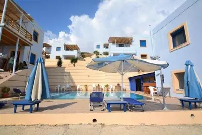 Image de Beautiful apartment with pool in Lentas